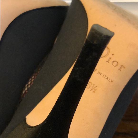 Dior Mesh and satin black pump - Picture 5 of 7